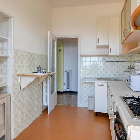2 Bedroom Gorgeous In * Semorile