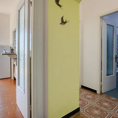 2 Bedroom Gorgeous In Apartamento Semorile