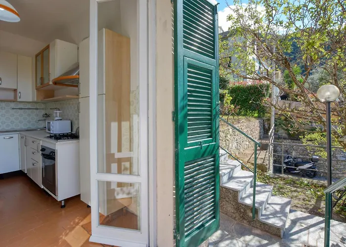 2 Bedroom Amazing In Apartment Semorile